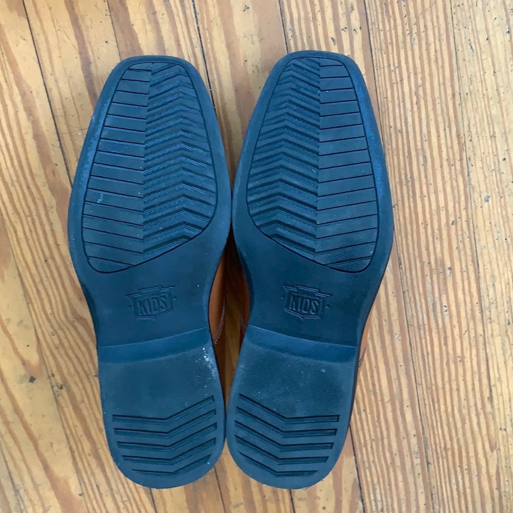 Florsheim boys shoes